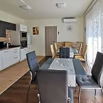 Oda ve Kahvaltı Bokor Vendeghaz