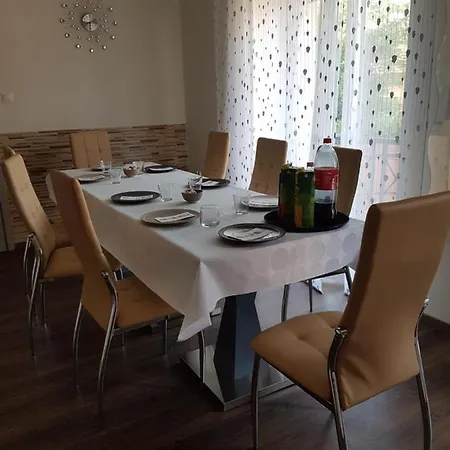 Bokor Vendeghaz * Szentes